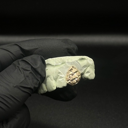 Diamond Dustcut