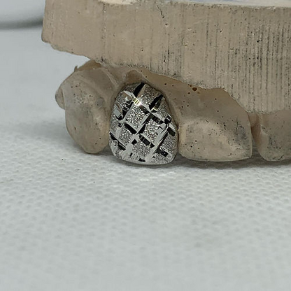 Diamond Dustcut